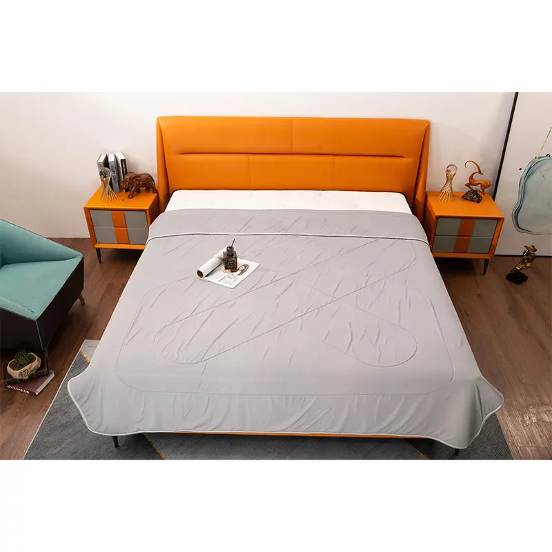 Natierlecht Latex Quilt
